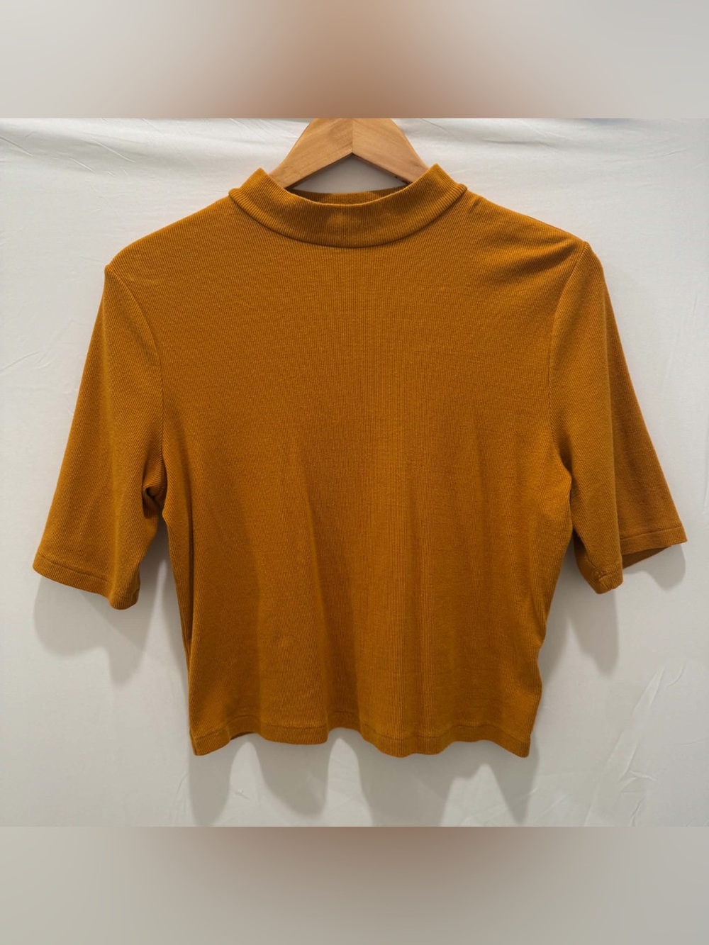 Express Women's Mustard Short Elbow Sleeve Mock Neck Top XL